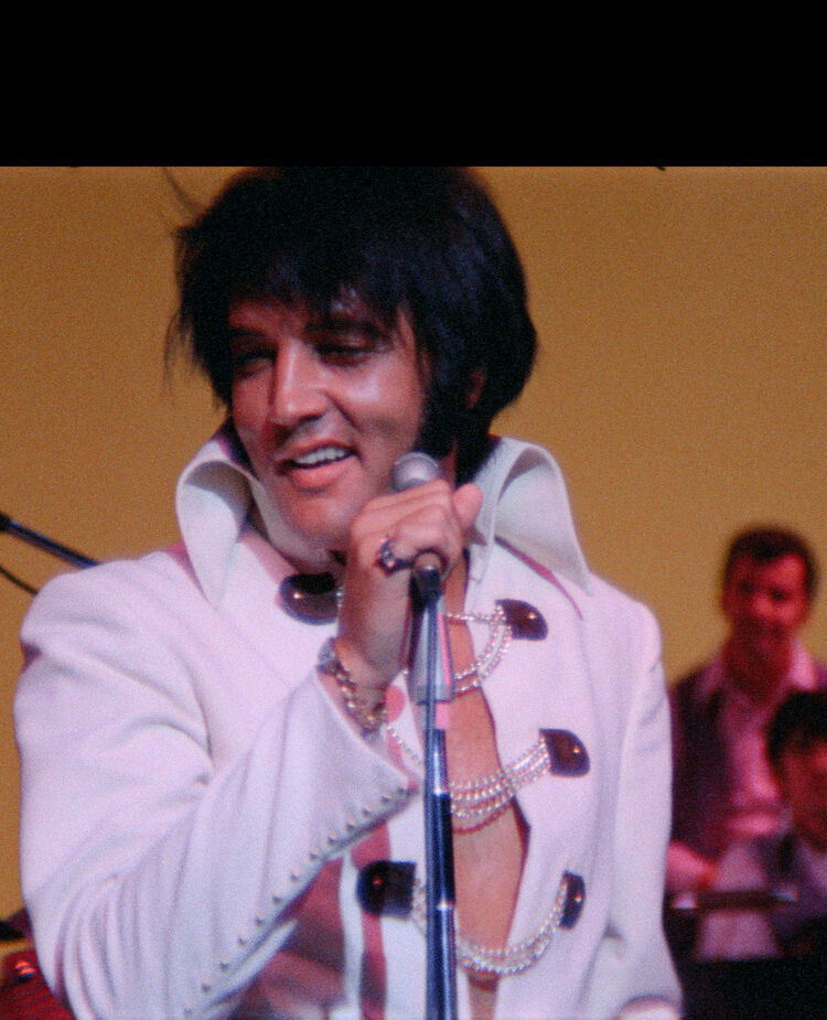 EPiC: Elvis Presley in Concert